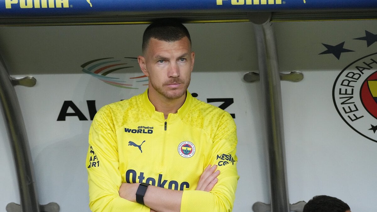 Edin Dzeko’dan çarpıcı Fenerbahçe paylaşımı