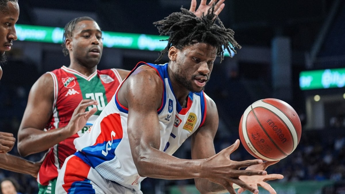 Karşıyaka’yı yenen Anadolu Efes, seriyi 2-0’a getirdi