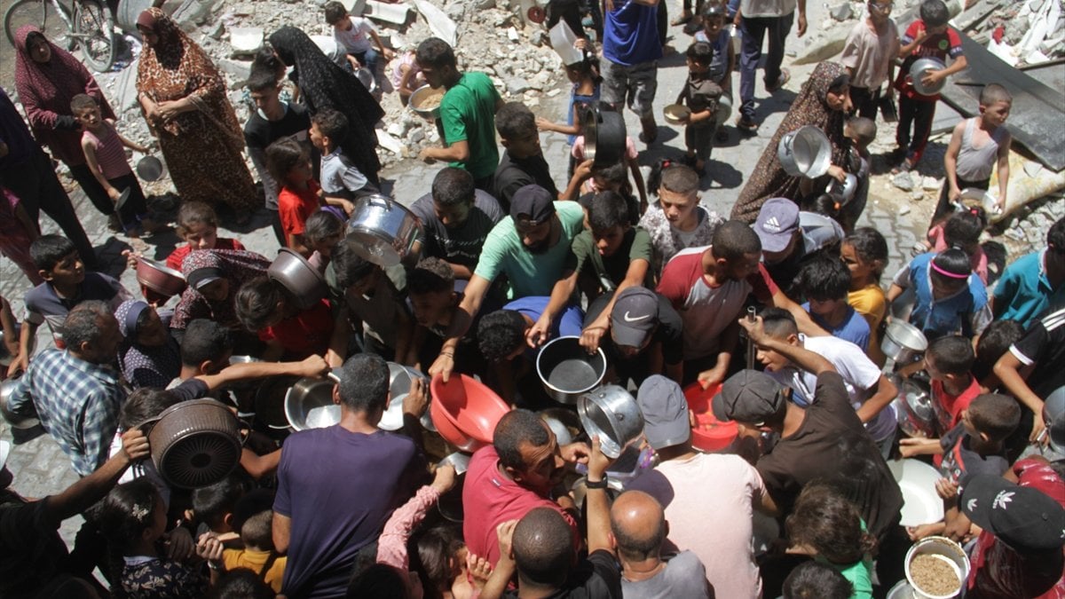 İsrail katliamında 302 gün geride kaldı: Gazzeliler, açlıkla mücadele ediyor