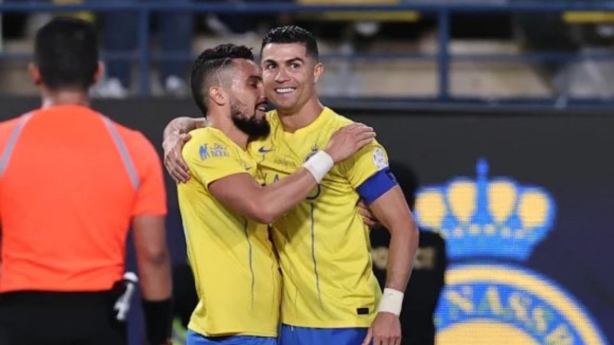 Alex Telles’ten Ronaldo itirafı: Beni arayıp…