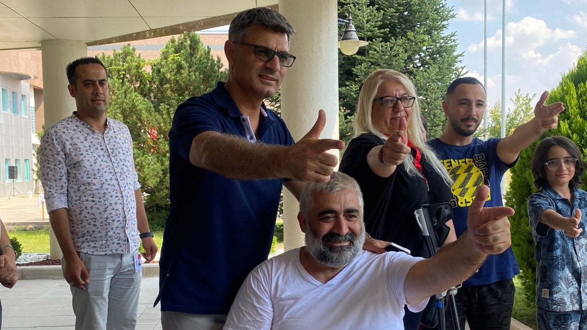 Ankara’da Yusuf Dikeç’ten gazilere moral ziyareti