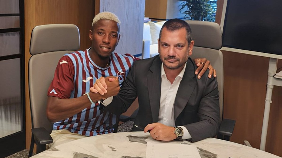 Trabzonspor’da Simon Banza imzaları attı