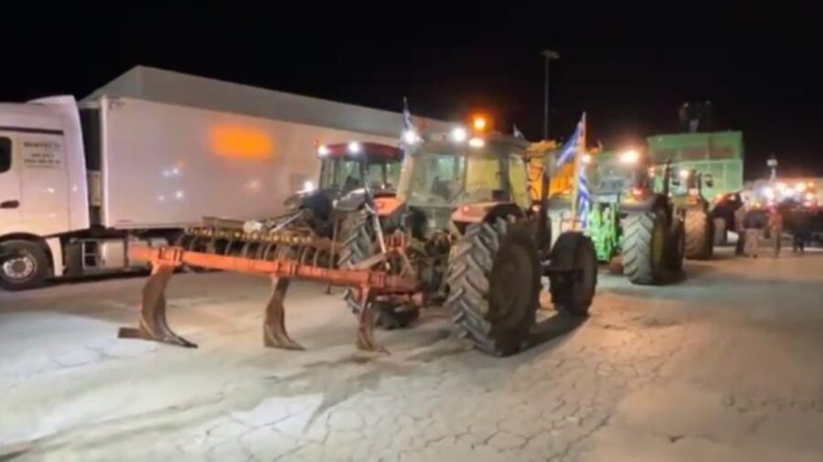 Yunanistan çiftçisinin eylemi Türkiye sınırını kilitledi